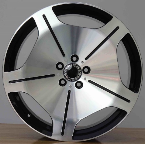 Strata S035 Black Machined Face alloy wheel
